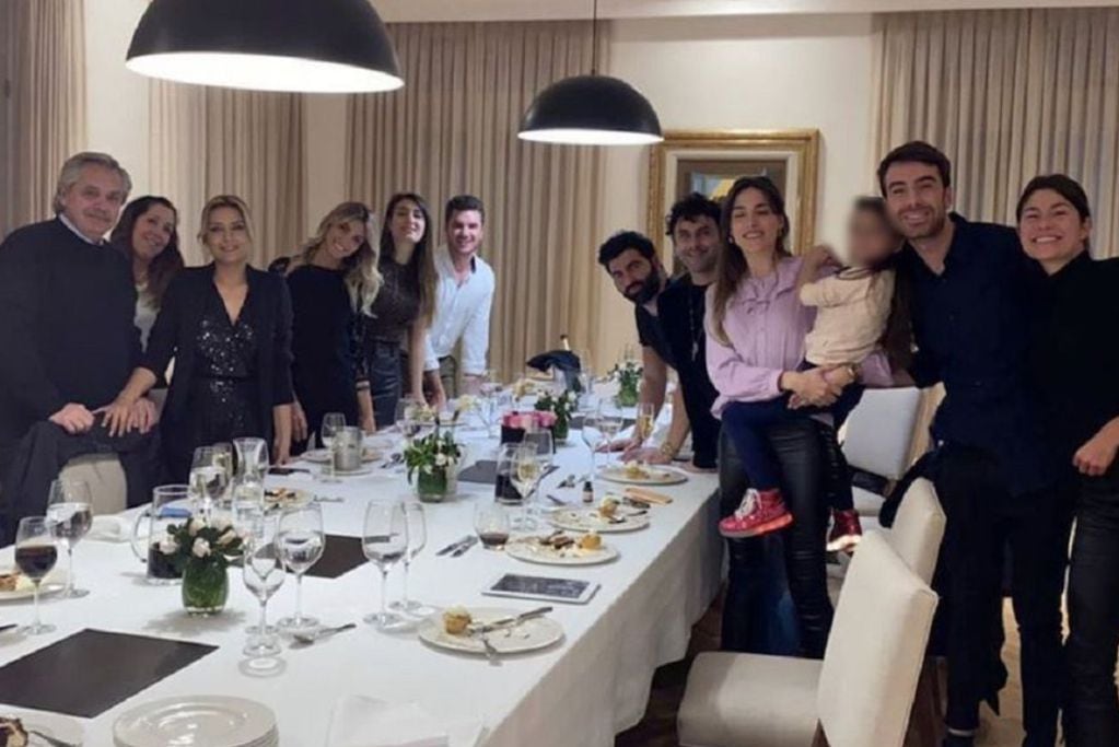 La foto de la fiesta de cumpleaños de Fabiola Yáñez con Alberto Fernández en la Quinta de Olivos