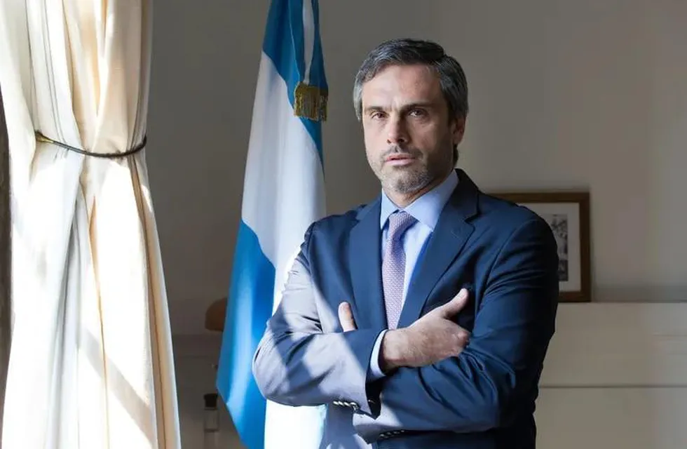 Guillermo Michel renunció como titular de la Dirección General de Aduanas