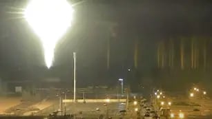La central nuclear de Zaporizhzhia (Ucrania) fue atacada por las tropas de Rusia