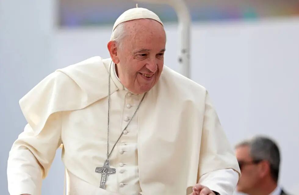 El pontífice aseguró que quiere visitar el país y negó su afiliación con el peronismo.