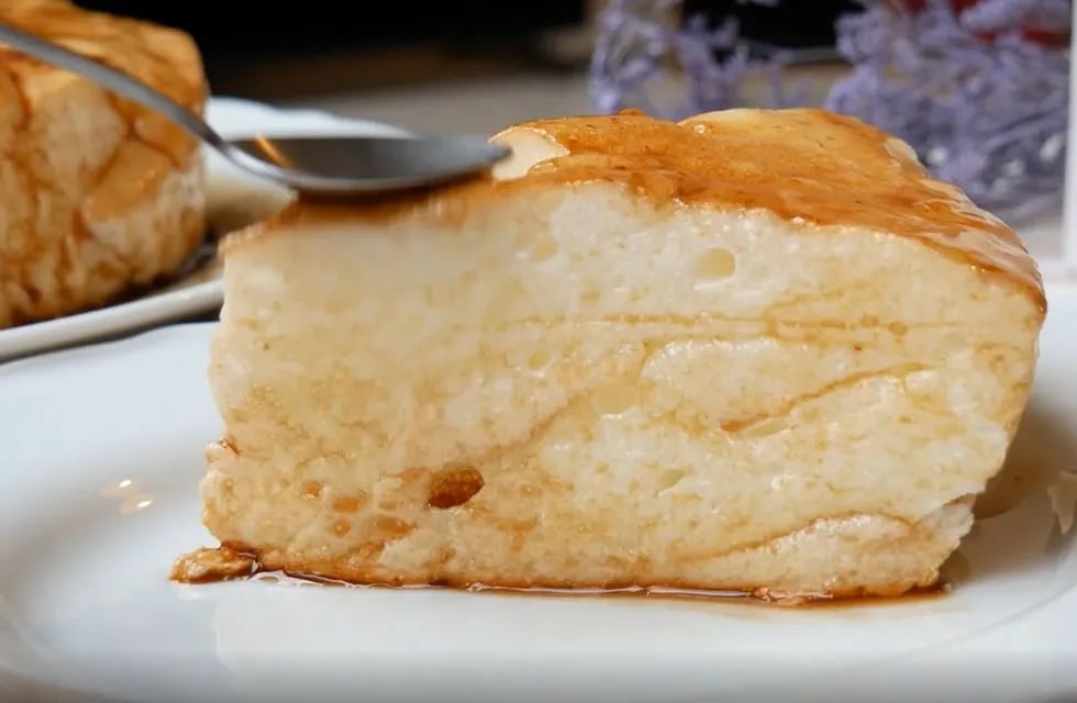 El postre jugoso de merengue más delicioso. Captura del video.