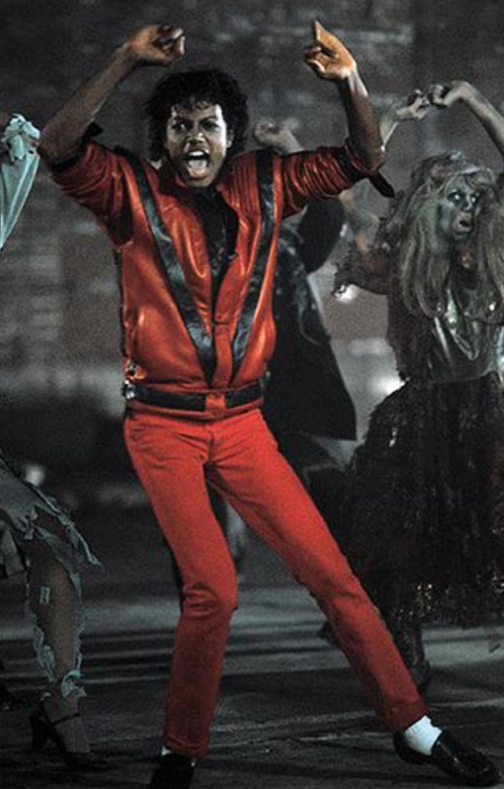 El cantante siguió bailando la coreografía del video hasta sus últimos conciertos.