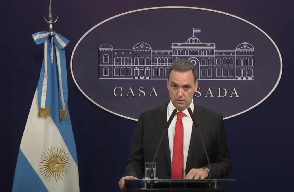 El vocero presidencial Manuel Adorni en conferencia de prensa (03/01/24)