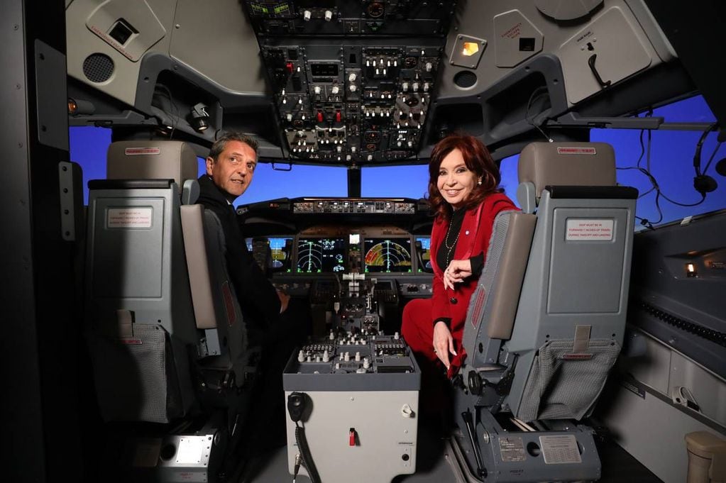 Massa y Cristina Kirchner en el nuevo simulador.