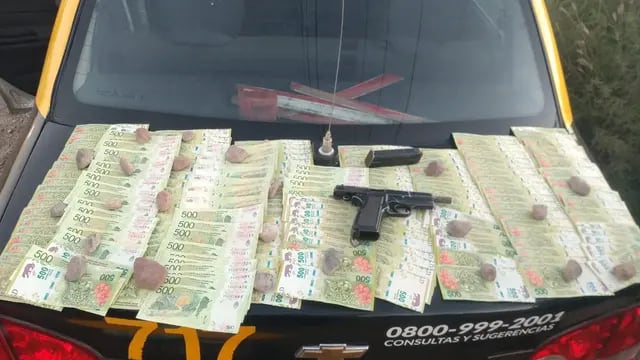 Hombre detenido con 100 mil pesos en Godoy Cruz