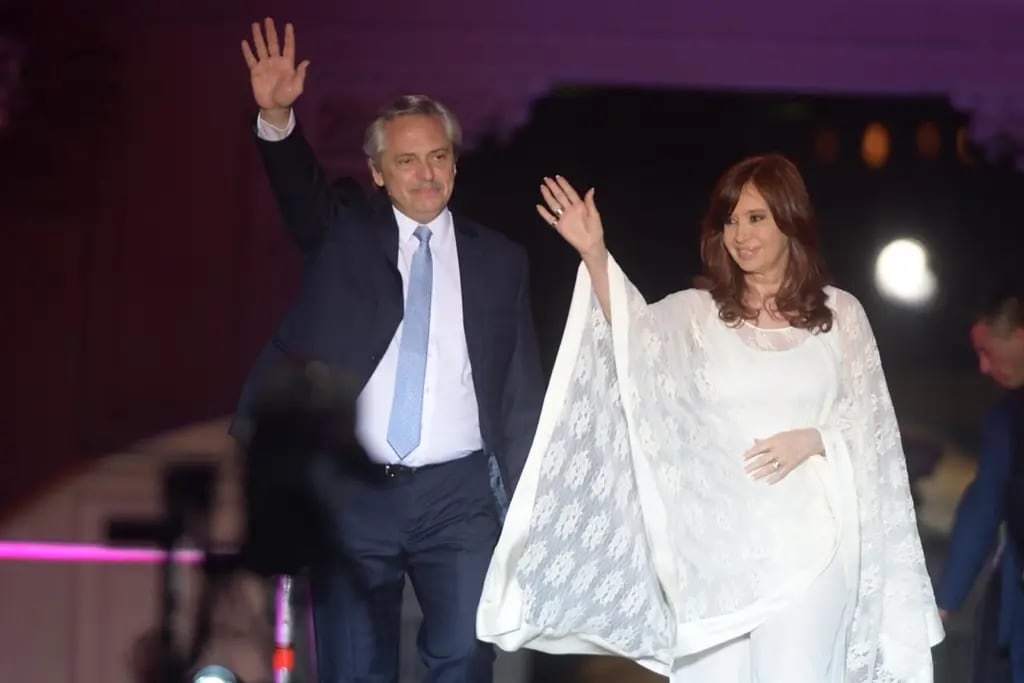 Alberto Fernández y CFK salieron a saludar al escenario Federico López Claro / Corresponsalía Buenos Aires