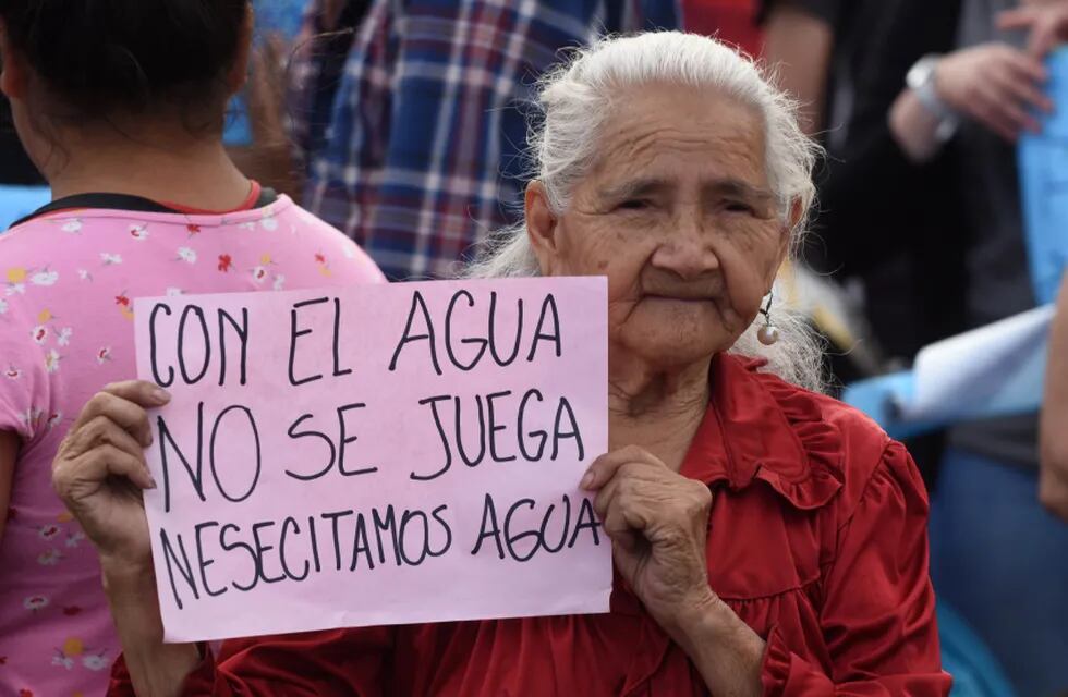 Vecinos de La Favorita ya han hecho varios reclamos por falta de agua. / Los Andes
