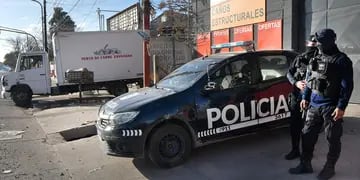 Carnicería destrozada en Independencia y Álvarez Condarco de Las Heras