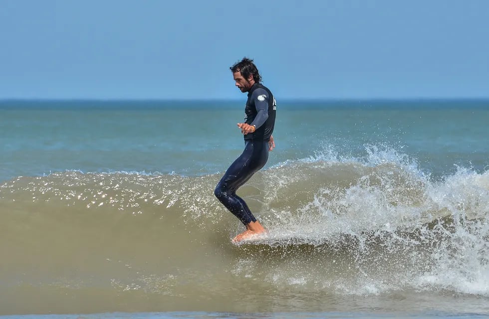 Fiesta única en el mundo para empezar el año olímpico del surf