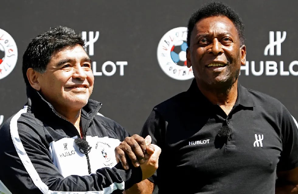 Maradona, Pelé y estrellas del fútbol mundial. / Gentileza.