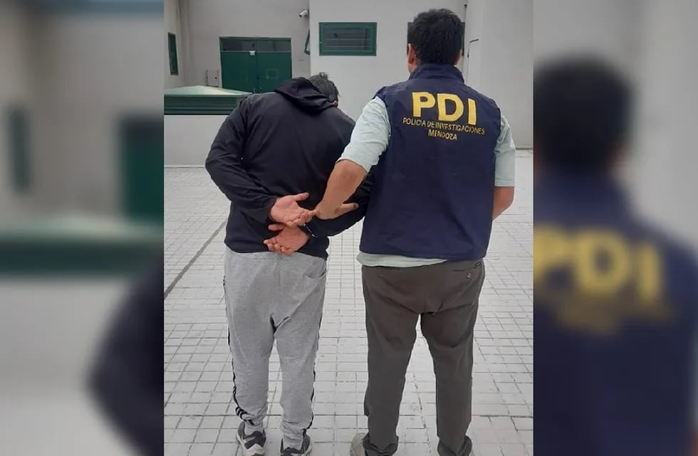 Policías de Investigaciones arrestaron a López Díaz tras enfrentarse a sus familiares. | Foto: Ministerio de Seguridad y Justicia