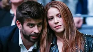 Shakira descubrió a Piqué engañándola con otra mujer