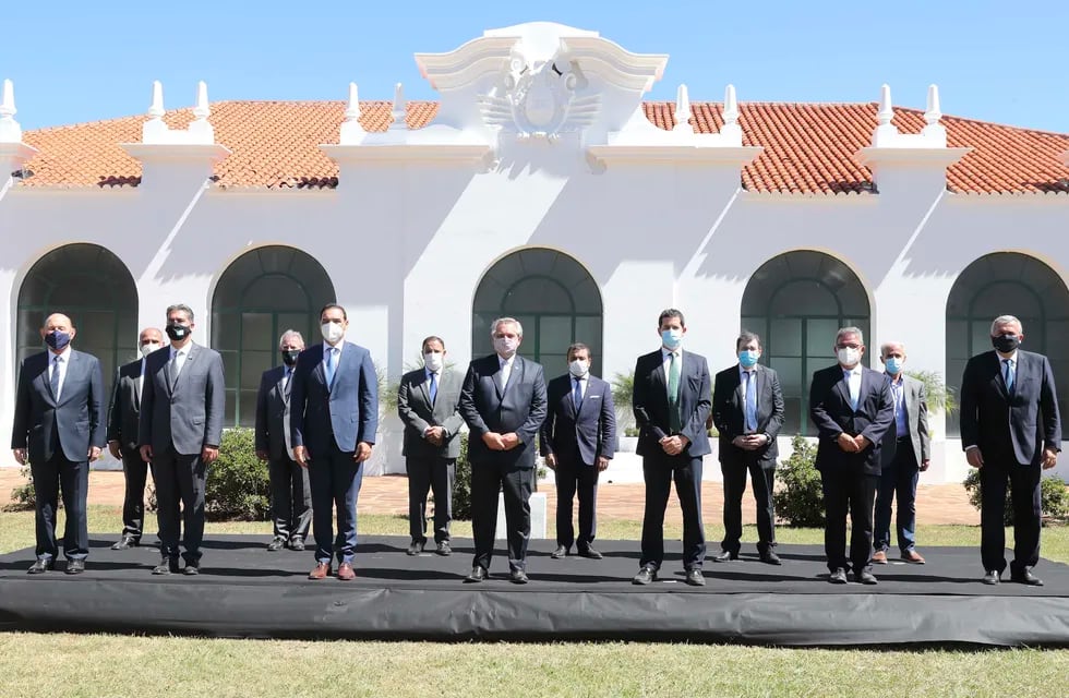 El presidente Alberto Fernández encabeza en Yapeyú el acto en conmemoración del 243˚ aniversario del nacimiento del General San Martín. Presidencia