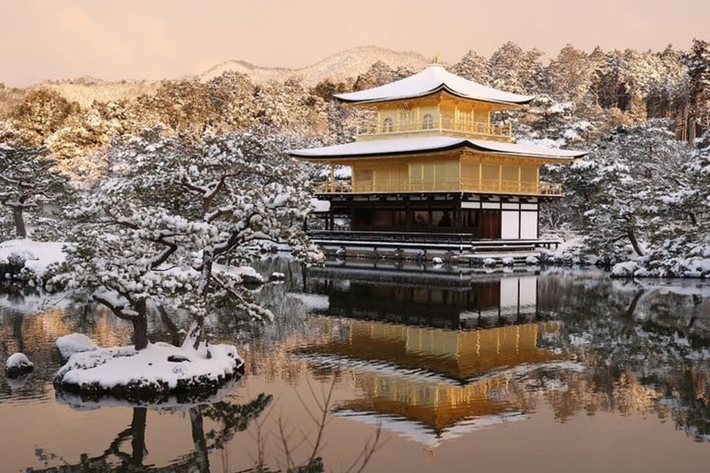 Nieve en Kinkakuji, el Templo Dorado en Kioto. Gentileza: Clarín.