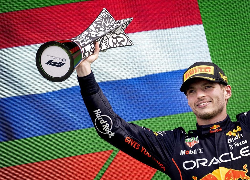 Max Verstappen voló en su país y sigue siendo el líder de la Fórmula 1. / EFE