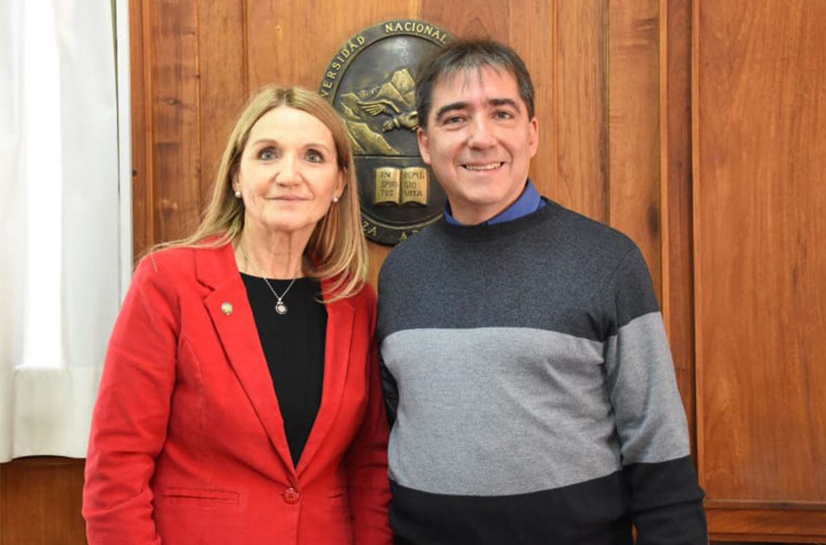 Adriana García y Arturo Tascheret de Compromiso Universitario