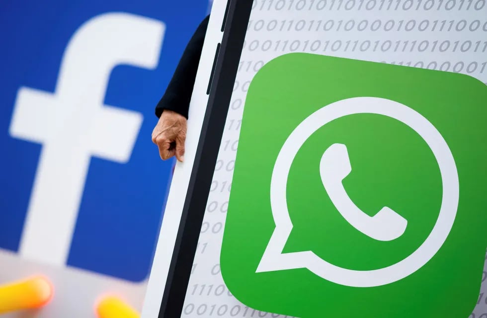El Gobierno le prohibió a Facebook intercambiar datos de usuarios con WhatsApp en Argentina.