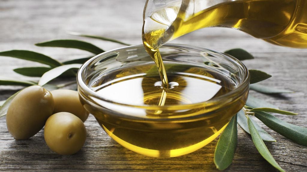 Día del aceitero: cinco sorprendentes beneficios del aceite de oliva 