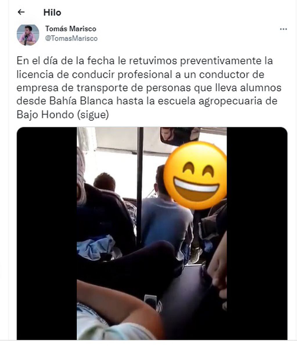 Chofer de micro le cedió el volante a un menor de edad, en Bahía Blanca.