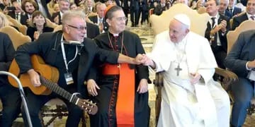 León Gieco cantó “Solo le pido a Dios” en el Vaticano frente al papa Francisco