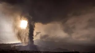 Erupción de un volcán en Canarias