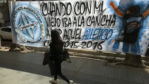 Velatorio de Marciano Cantero en Mendoza: la despedida de los fanáticos y los seres queridos al líder de Los Enanitos Verdes