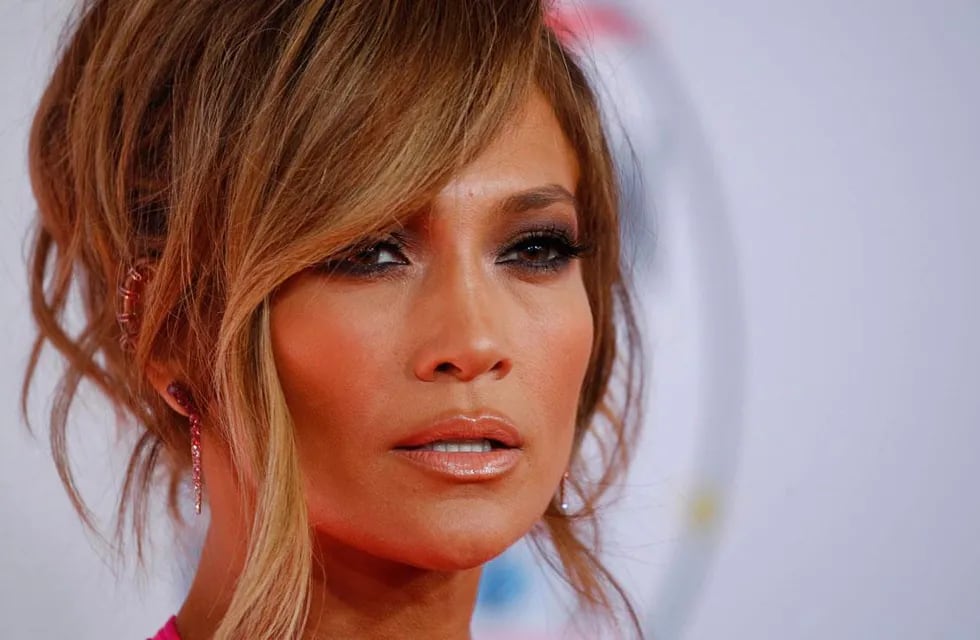 Jennifer Lopez dio que hablar con su nuevo posteo