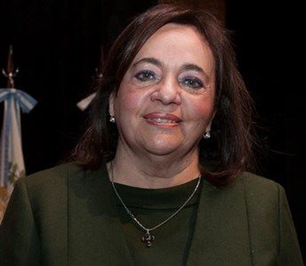 
    María Flavia Filippini, decana de la Facultad de Ciencias Agrarias.
   