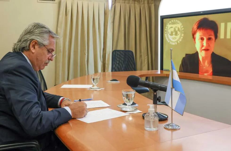 Alberto Fernández, en diálogo con la titular del FMI, Kristalina Georgieva.