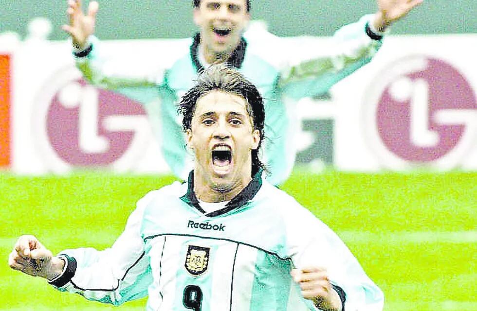  Un día como hoy de 2001. Apareció Crespo y Argentina goleó a Colombia