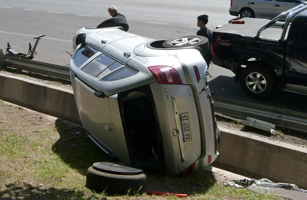 Accidente automovilístico. Foto: Orlando Pelichotti