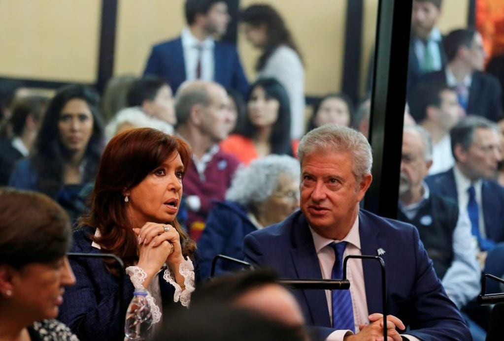 Cristina Kirchner y su abogado, Carlos Beraldi
