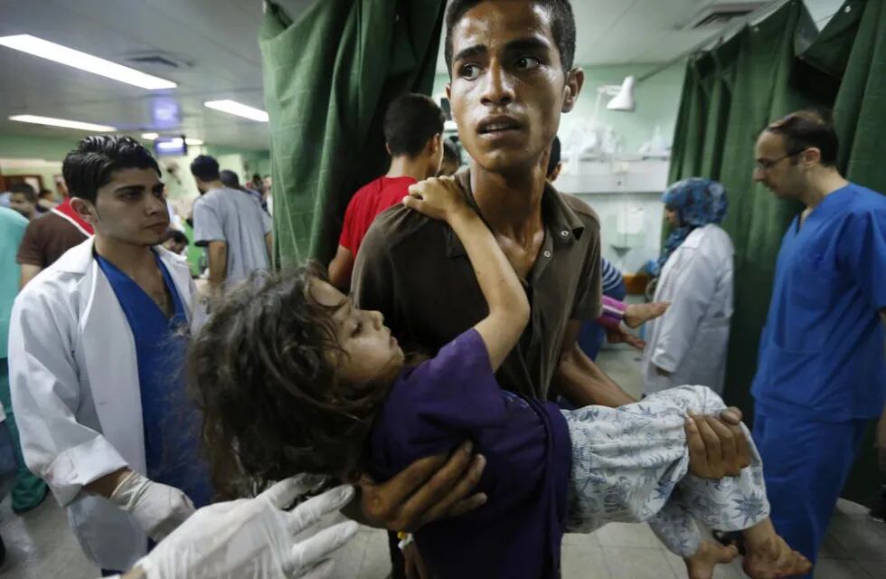 Entre los 15 muertos por el ataque israelí a una escuela hay niños y empleados de la ONU