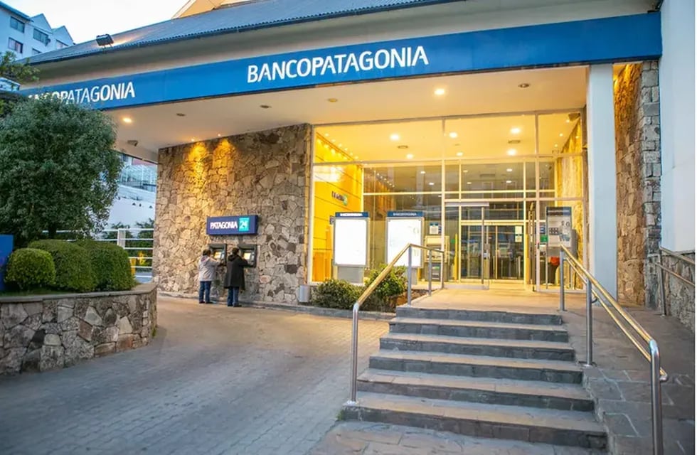 El Banco Patagonia lanzó una oferta laboral para incorporar a personal. Foto: Gentileza