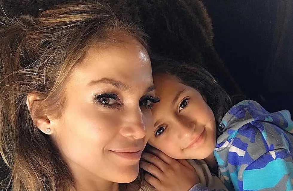 Jennifer Lopez con su hija Emme cuando era una niña