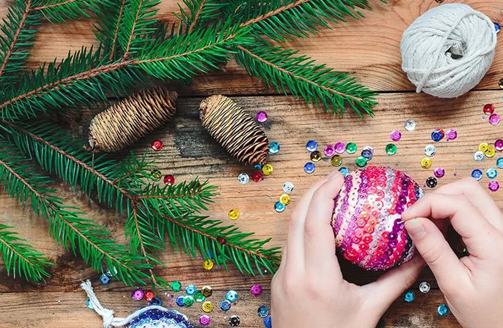 El pino navideño, el muérdago y otros clásicos de Navidad y Año Nuevo son adaptaciones curiosas de otras tradiciones.