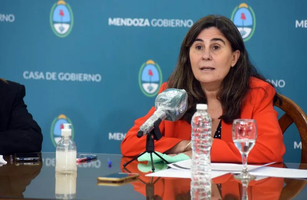 La ministra Ana María Nadal marcó diferencias con la Nación.