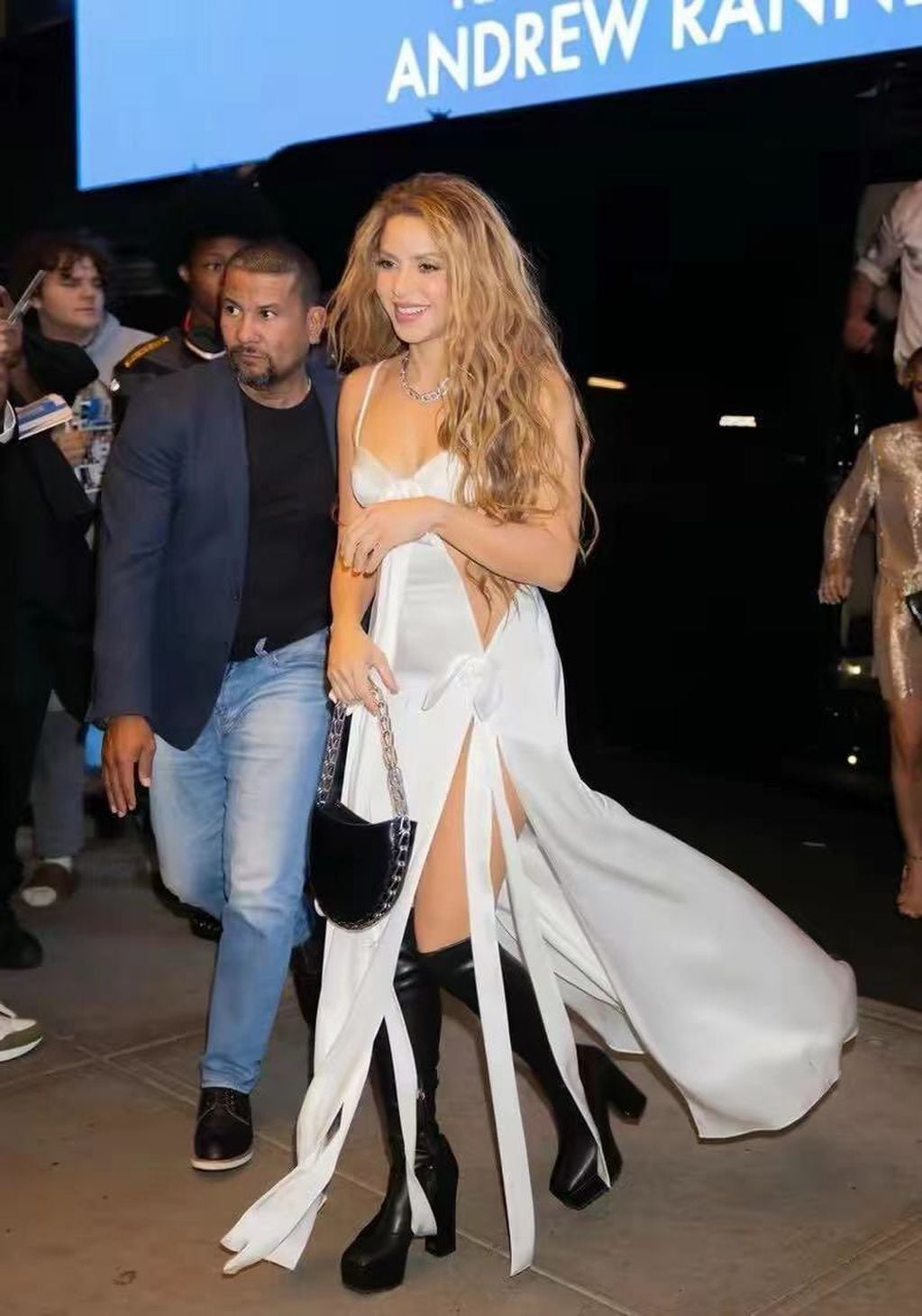 El look de Shakira para el after party de la Met Gala