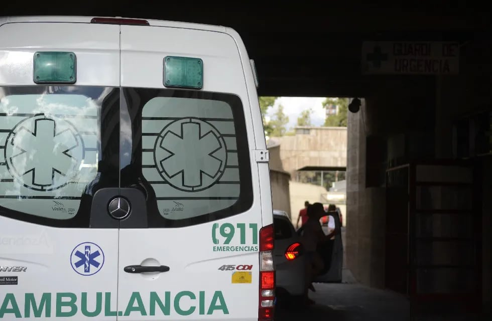 Uno de los heridos fue ingresado al  hospital Central - Archivo Los Andes