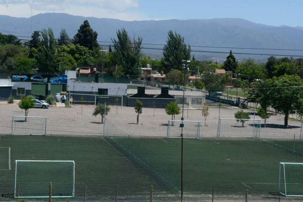 
Pese al cuidado protocolo, desde la Secretaría de Deportes destacan que la reapertura es "lejana". | Foto: Los Andes
   