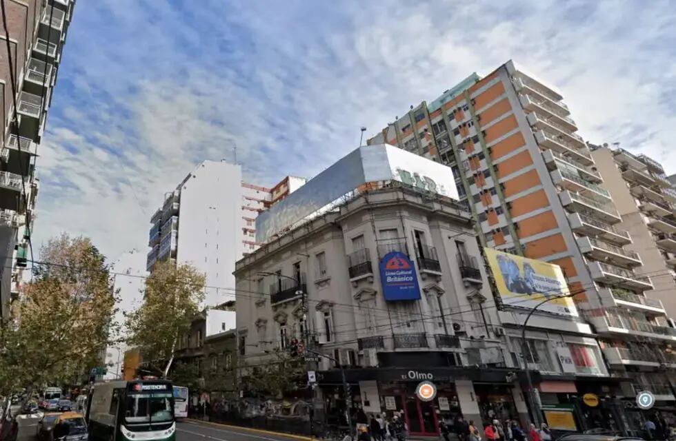 Pánico en Buenos Aires: un hombre agredió a su pareja y se atrincheró en una terraza con su hijo que tiene autismo. / Foto: Google Maps.