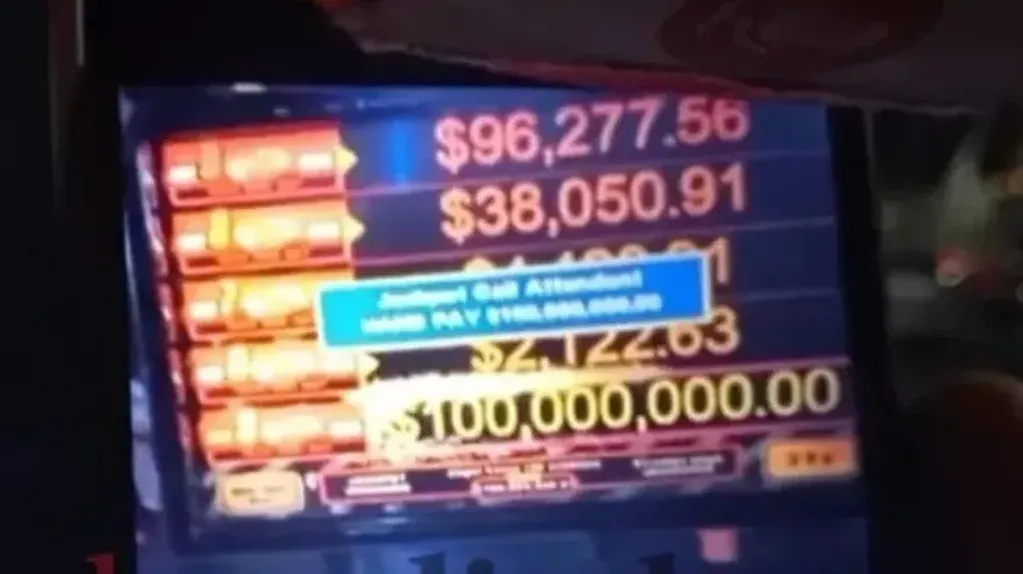Un albañil asegura que ganó $100 millones en el casino pero denuncia que no se los quieren dar