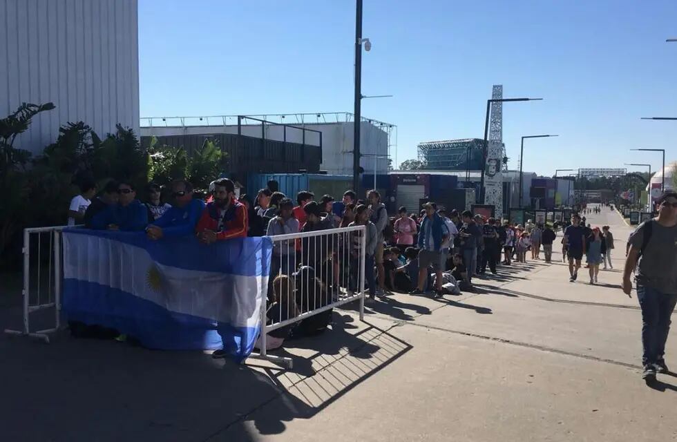 Locura en Tecnópolis para ver el choque entre Argentina y Brasil por semis del futsal
