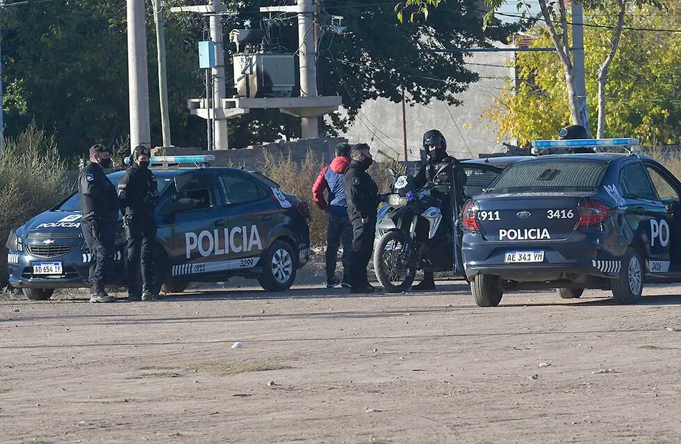 Los imputados fueron arrestados el martes pasado en pleno rastrillaje en barrios de Las Heras.