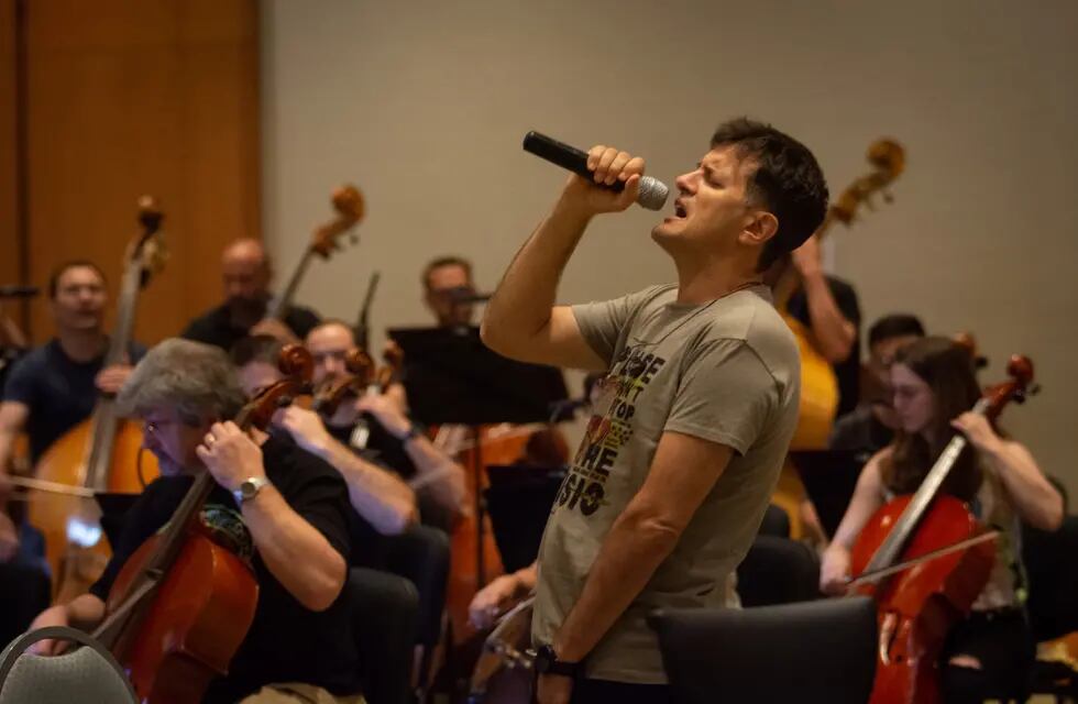 La Filarmónica de Mendoza grabó con Ciro: cómo es para músicos de orquesta grabar un disco de rock. Foto: Ignacio Blanco / Los Andes