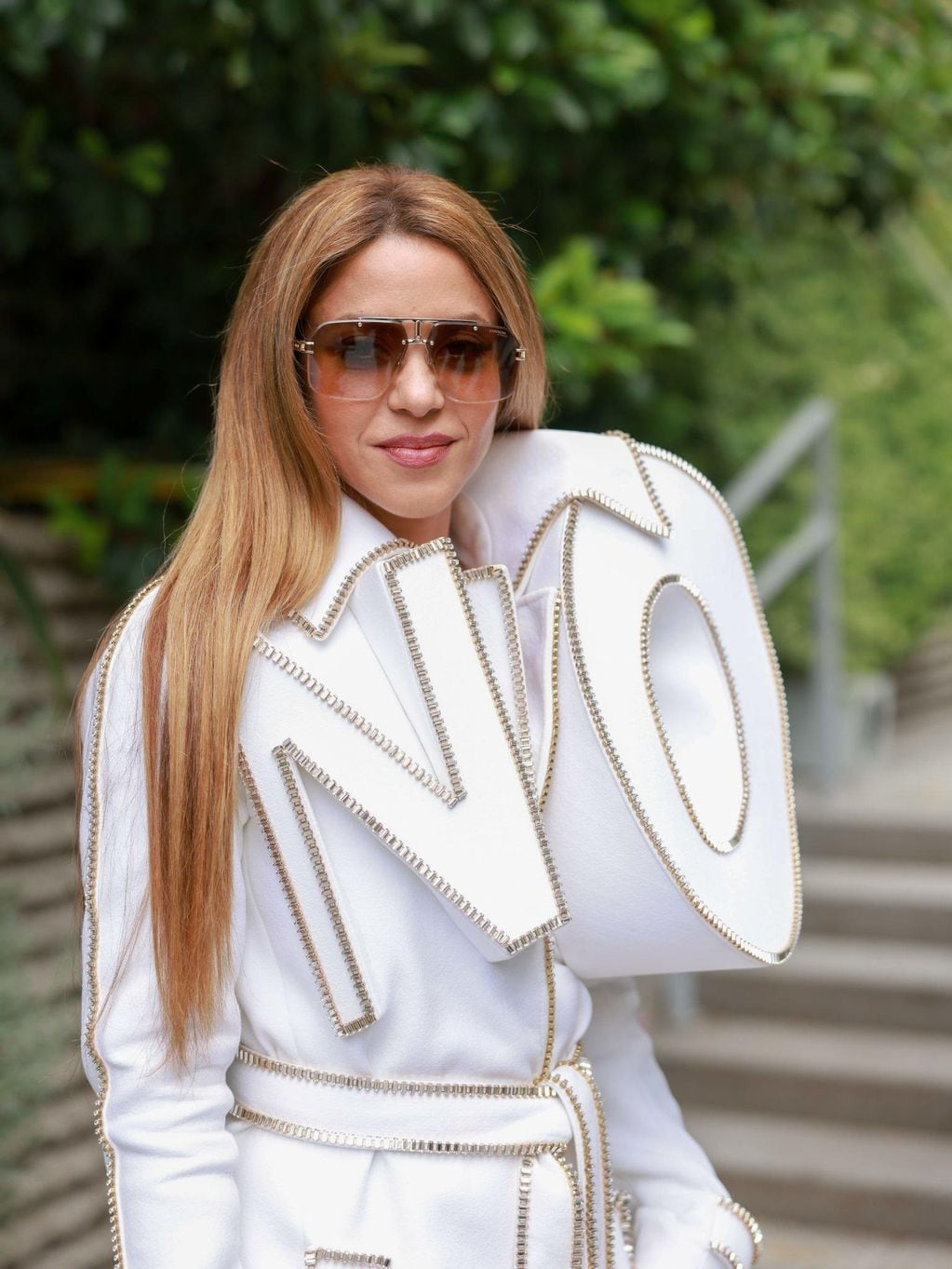 Shakira se puso un vestido con la palabra "NO" y generó una ola de memes
