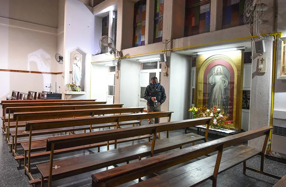 Cuadro que Juan Pablo II regaló a Mendoza, en la parroquia de Santa Bernardita (Guaymallén).