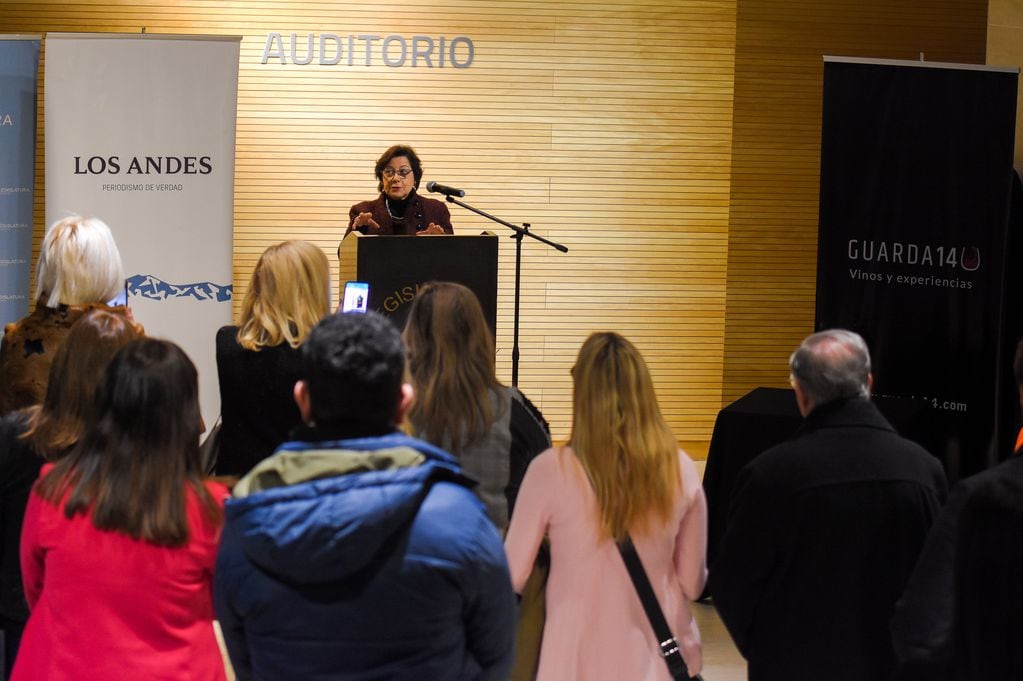 Cristina Pandolfi, presidenta del jurado de la primera edición del Concurso Nacional de Vinos Guarda14. - Claudio Gutiérrez / Los Andes