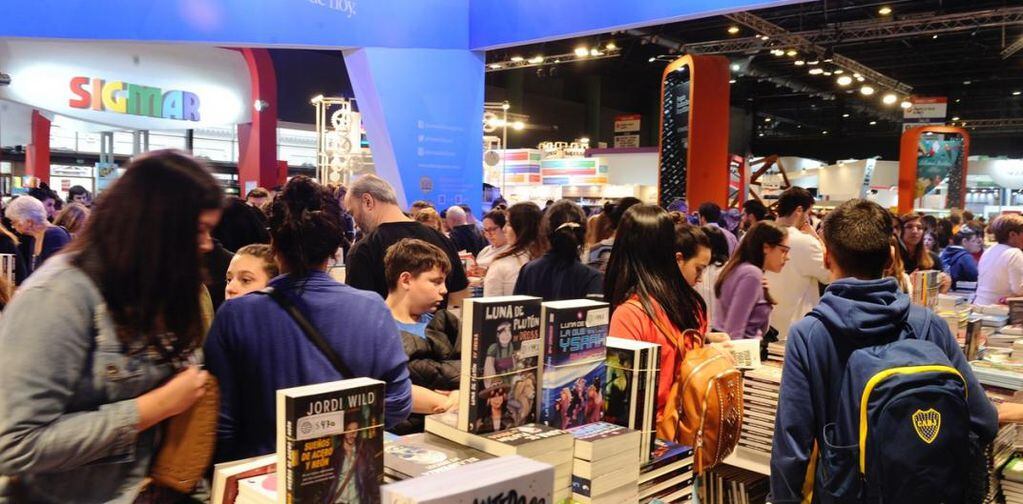 La Feria del Libro de Buenos Aires durante el año pasado. Foto: Gentileza de Clarín. 