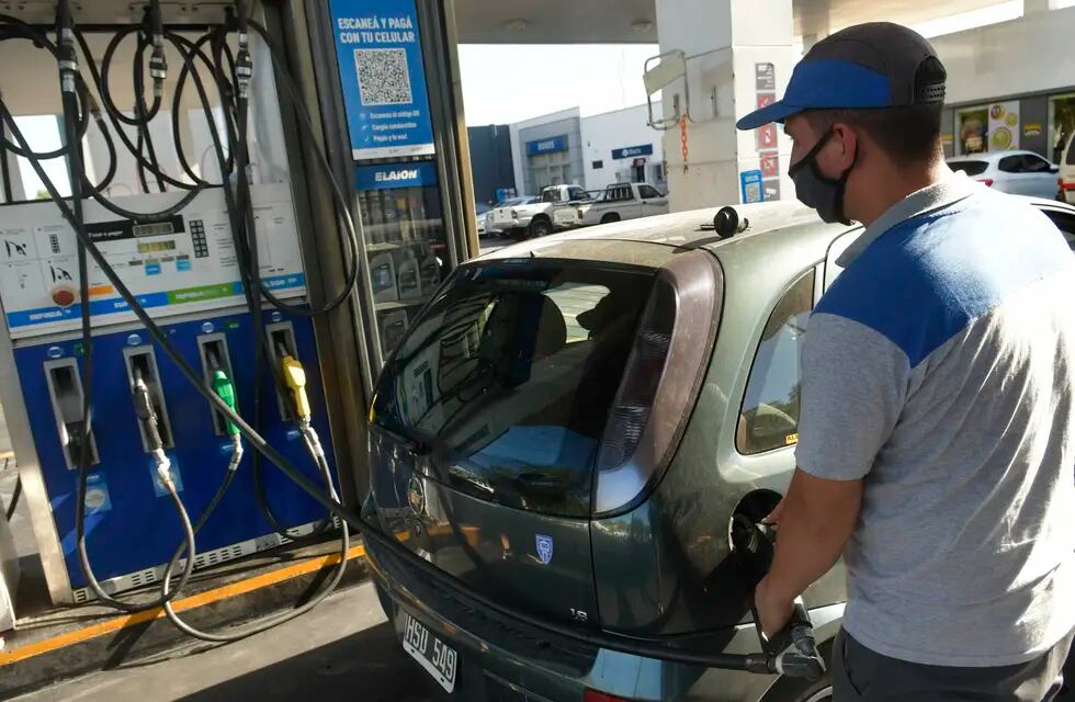 Inflación. En lo que va del 2020 los precios de los combustibles subieron 18,4%.